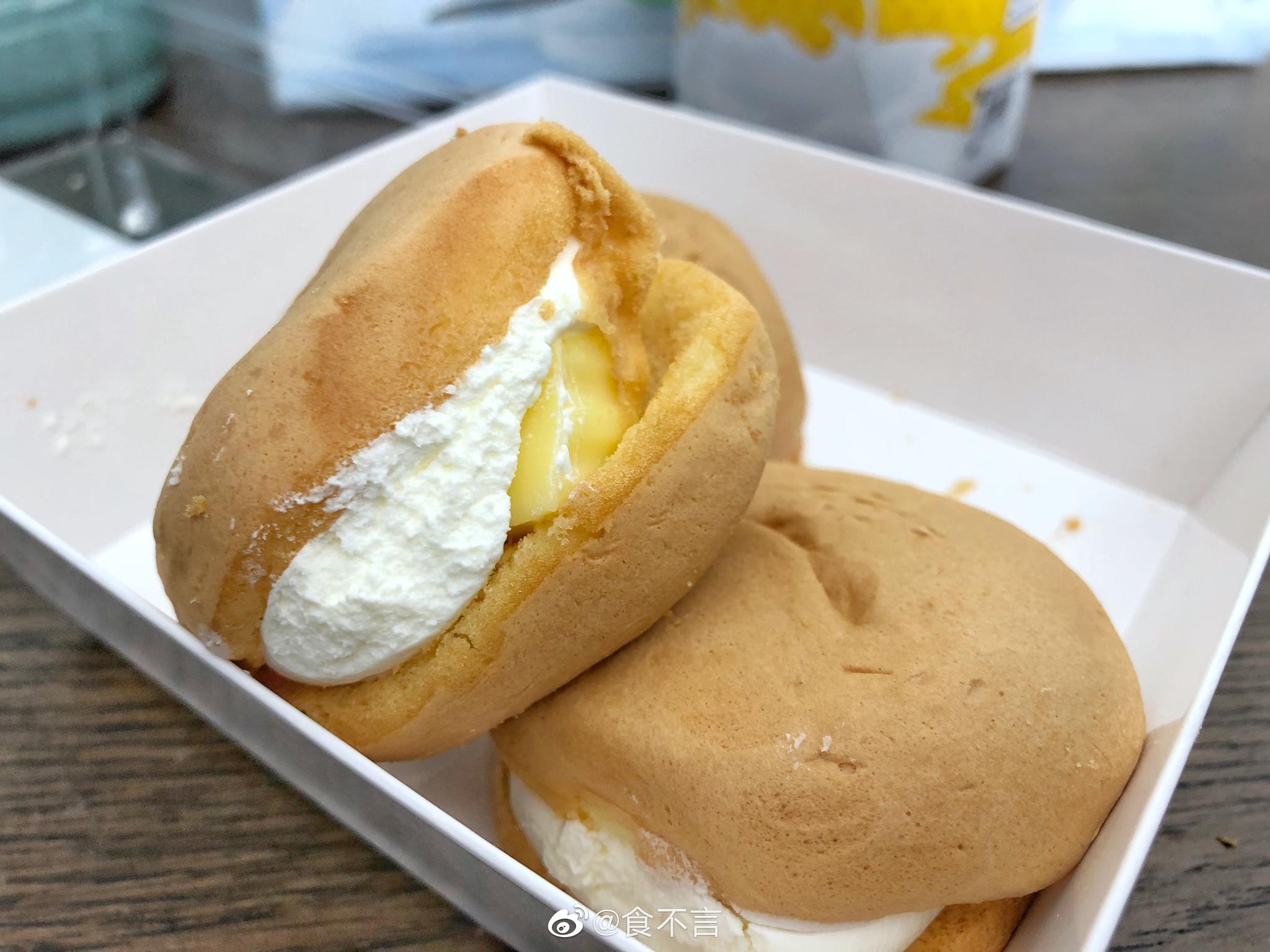 仟吉新品白川空气蛋糕整体感觉就是没有肉松的肉松小贝把沙拉酱换