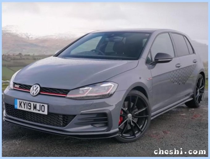 大众新款高尔夫gti实车街拍!动力系统升级,5.6s就能破百