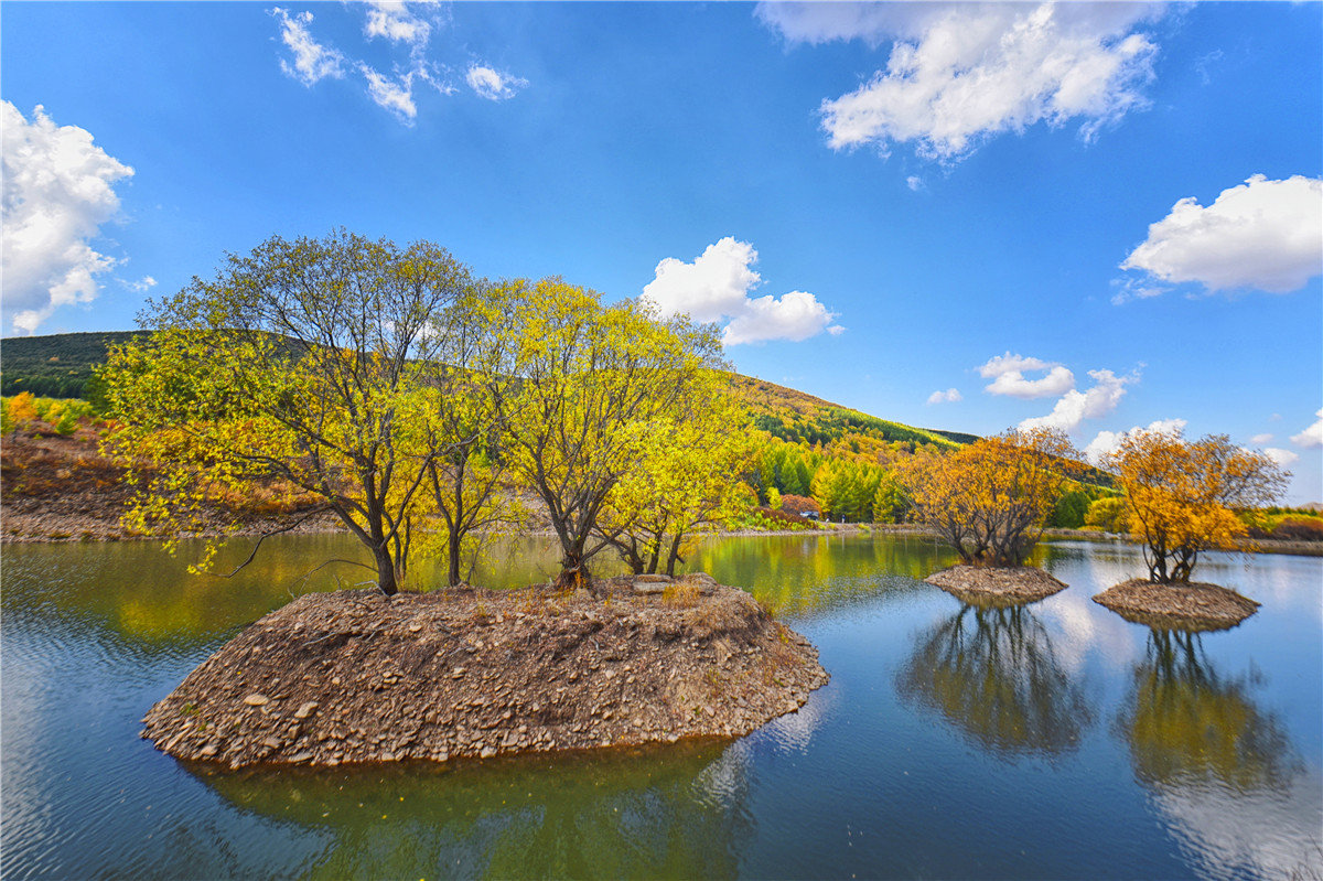 河北最美的秋天在这个地方,诗情画意,不交门票也能欣赏绝美风景