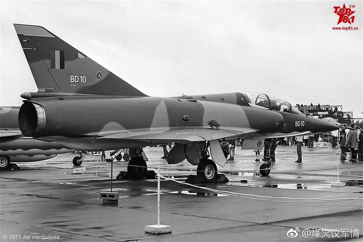 老照片:比利时空军的幻影5战斗机