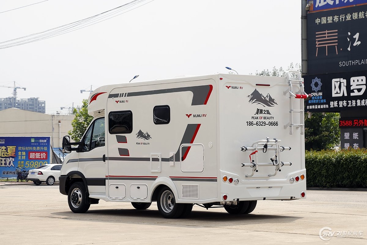 98万元 美景美家发布小额头依维柯自动挡房车