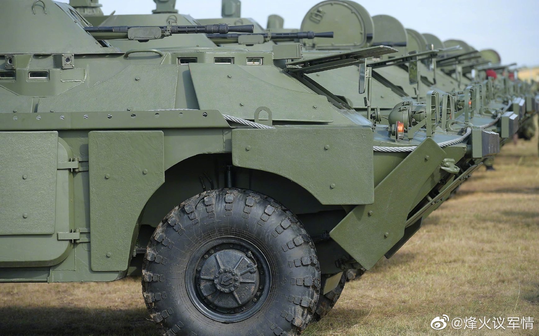 俄罗斯无偿援助塞尔维亚10辆brdm2ms装甲侦察车