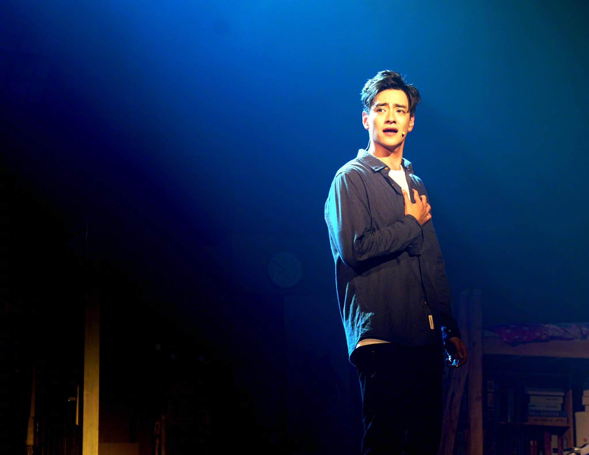 郑云龙有肖杰这样的老师真好，有那些兄弟真好|肖杰|郑云龙|大龙_新浪新闻