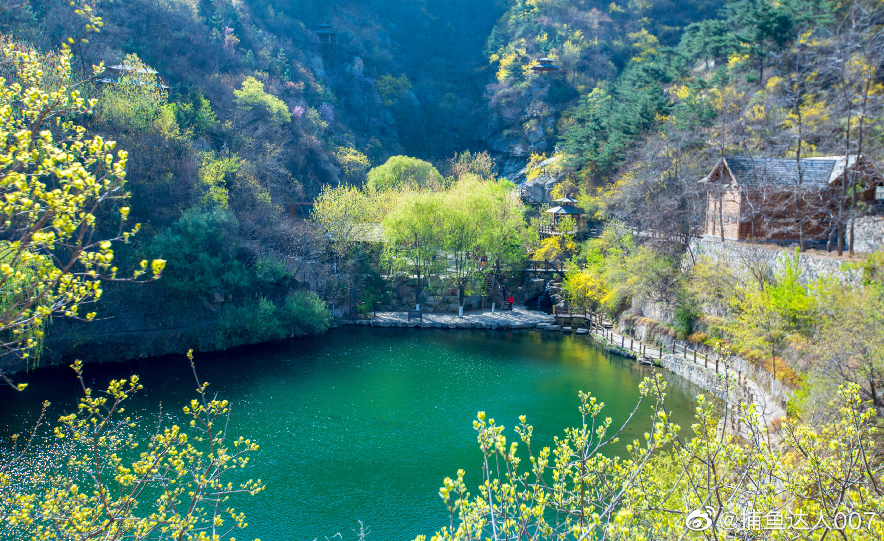 清晨的九如山 @新浪山东 @浪部落 @济南市文化和旅游局 @中国摄影师