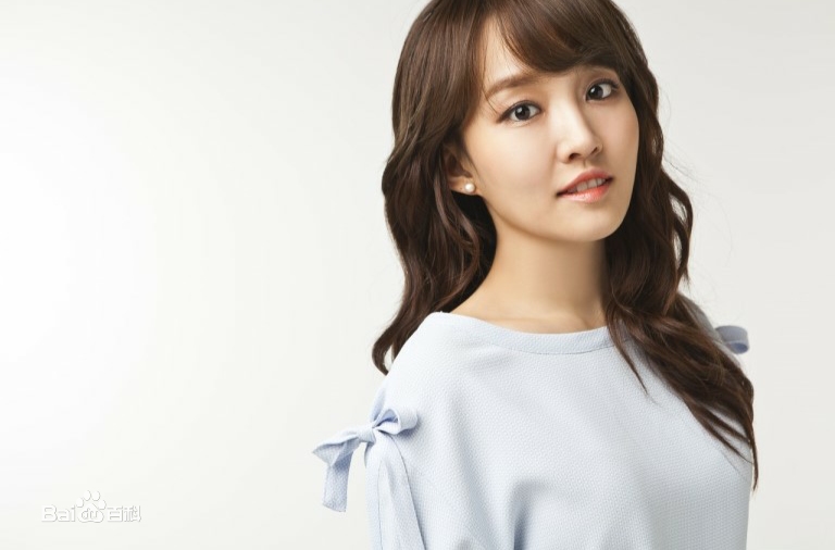 出道13年 younha首次举行单独官方歌迷见面会