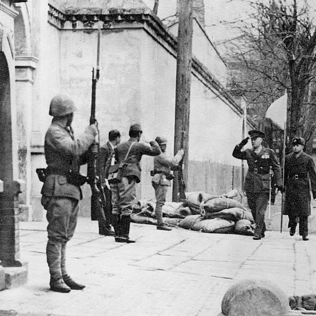 1940年6月10日,日军第十一军对宜昌发动进攻,遭到守军顽强抵抗;12日