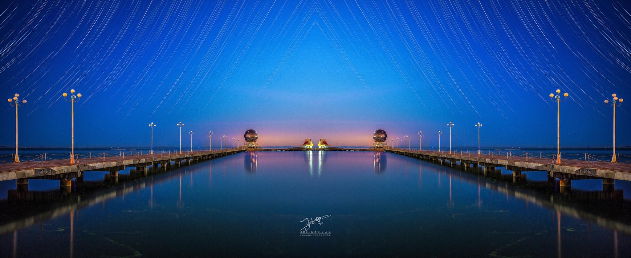 烟台城市里的星空,图一黄海明珠,图二栈桥,图三体育公园