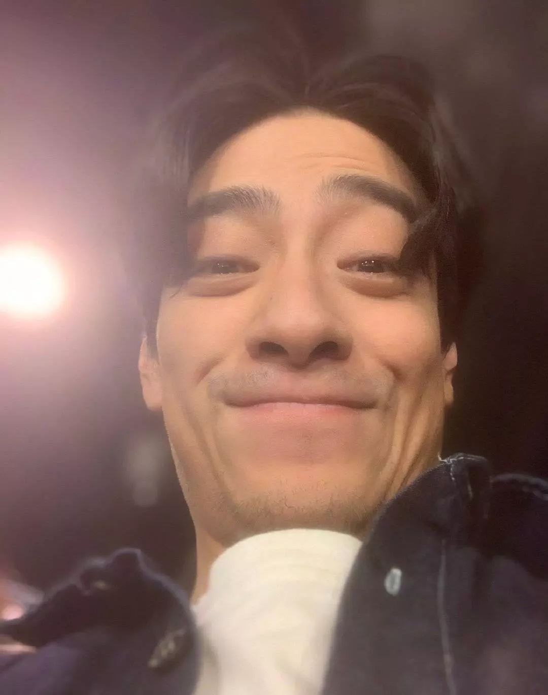 急需自拍攻略的胡歌刘昊然易烊千玺