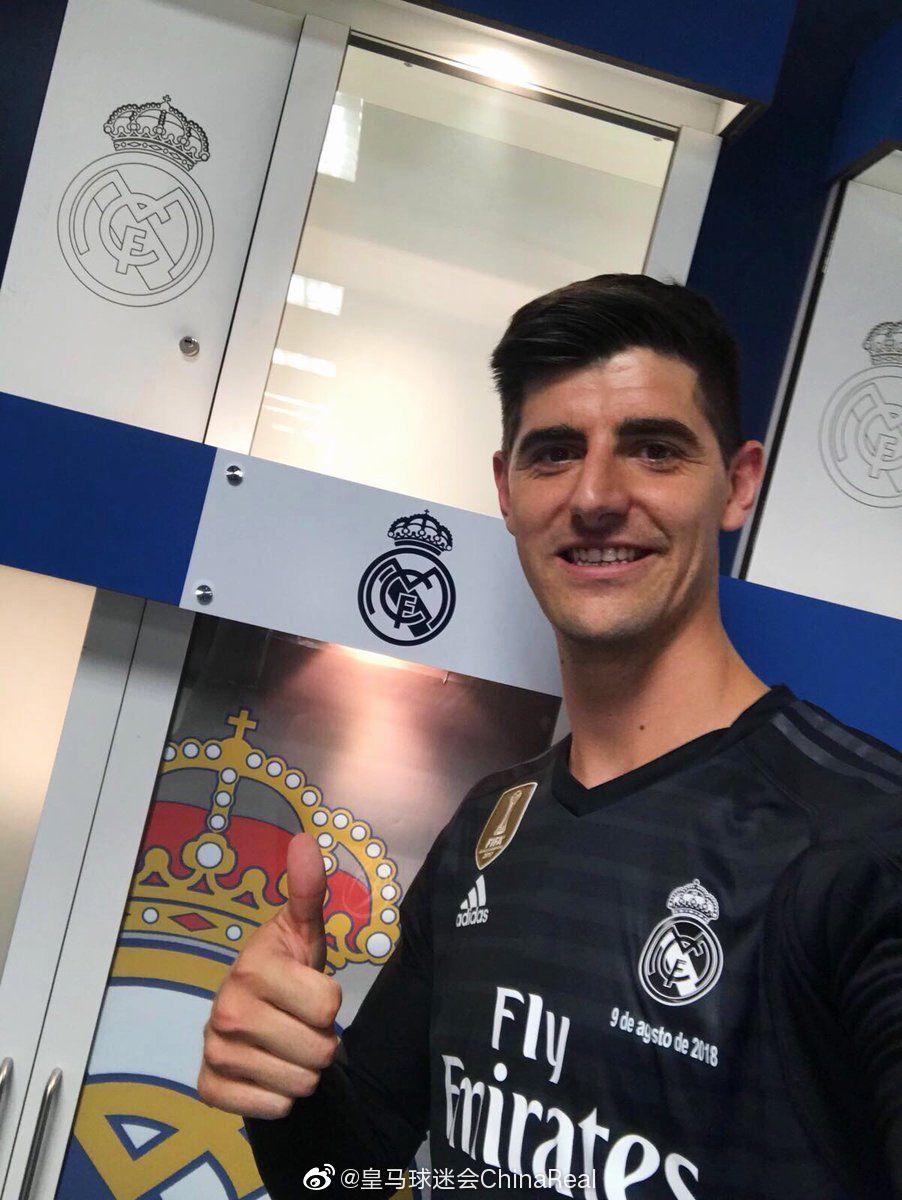 祝我们的暖男门将库尔图瓦27岁生日快乐!