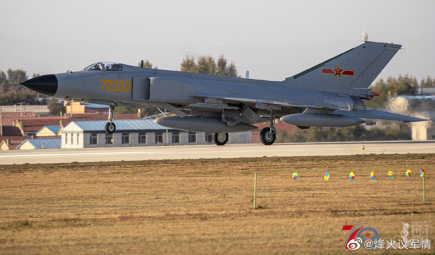 尖头,双侧进气的"空中美男子",photo by 盘旋的马尤_高清图集_新浪网