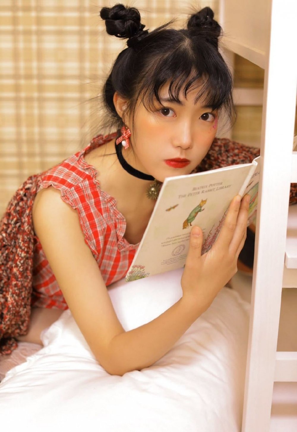 八木泽莉央日本性感学生妹妹写真