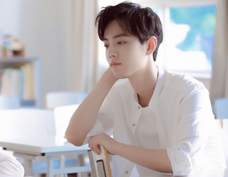 肖战用的哪款身体乳好闻(肖战用的哪款身体乳好闻点) 肖战用的哪款身体乳好闻(肖战用的哪款身体乳好闻点)