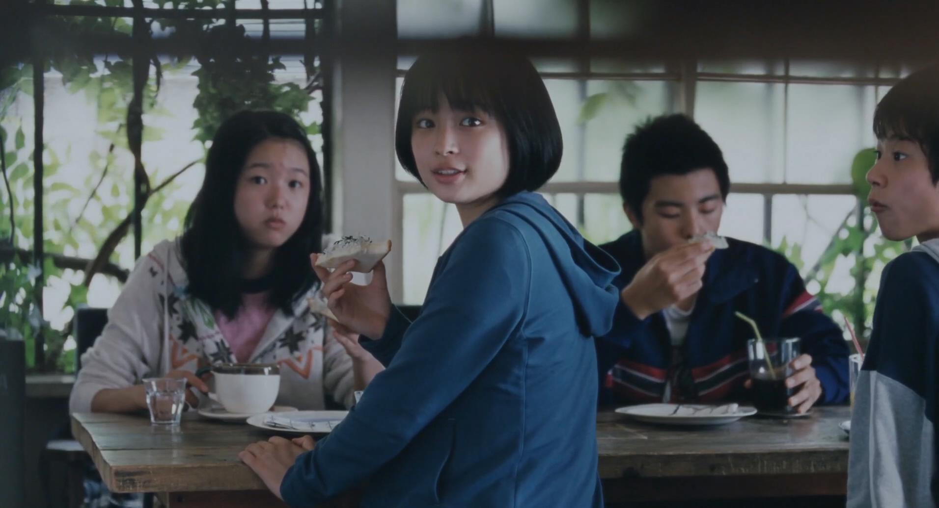 《海街日记》中的广濑铃 春天般的女孩