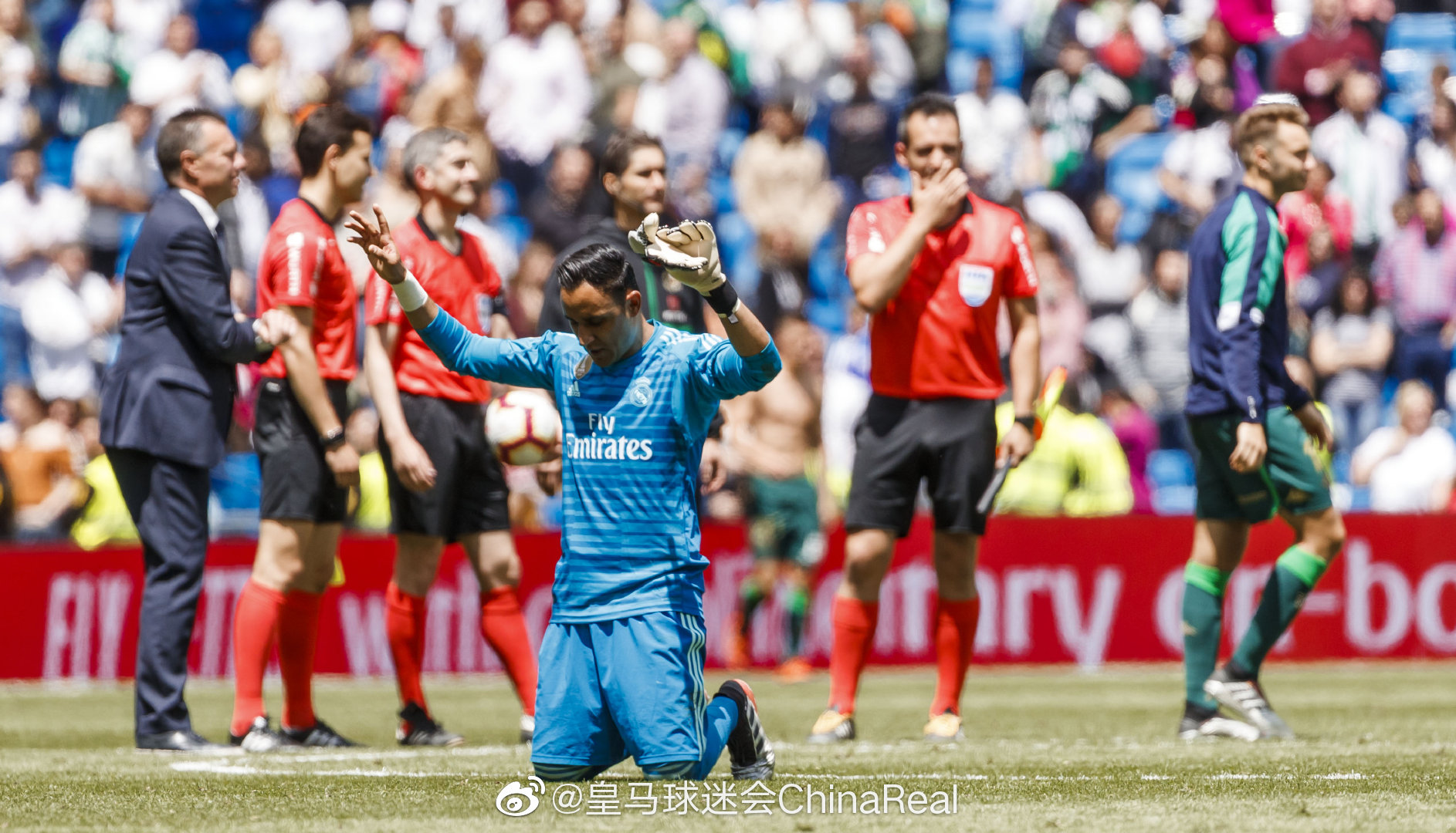 官方公告:纳瓦斯|纳瓦斯|足球俱乐部|巴黎圣日耳曼_新浪新闻