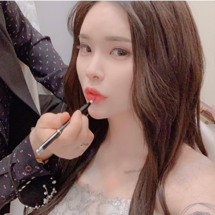 大型柠檬现场大舅子mystic和未婚妻timo的结婚照神仙颜值啊