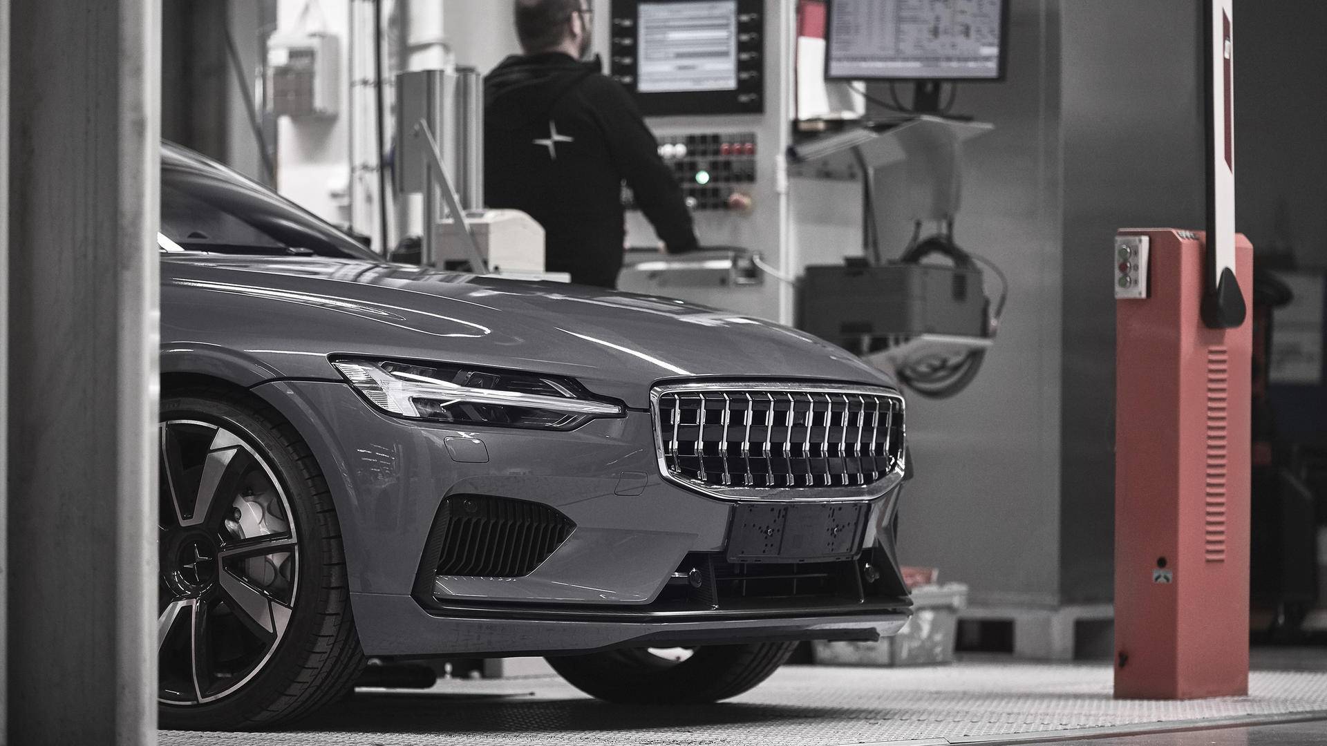 首次实体车驾驶测试,沃尔沃gt行业内无对手,明年在成都投产