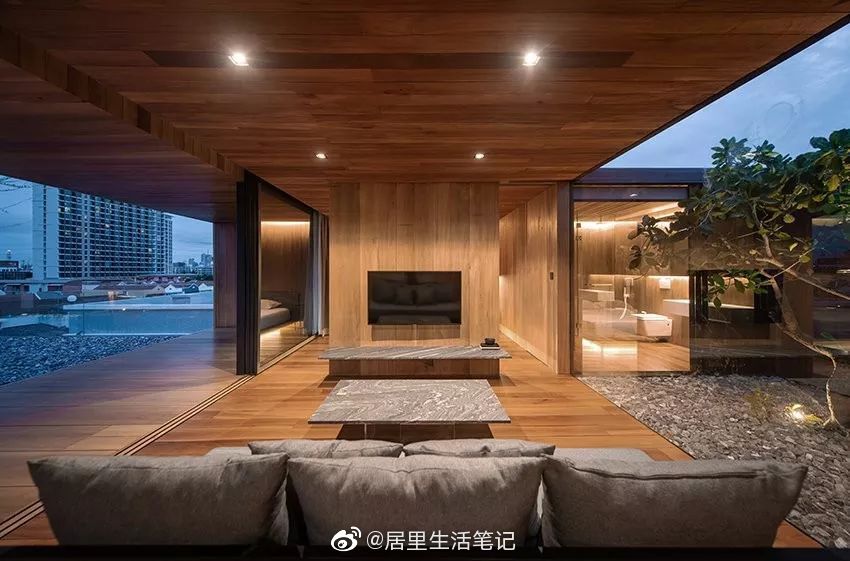 曼谷天台上的无边小屋 | WARchitect设计了泰国曼谷的skyscape住宅|公寓|房子|天花板|旁观者_新浪新闻