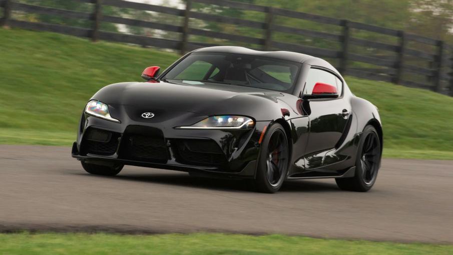 丰田supra牛魔王怒怼宝马z4