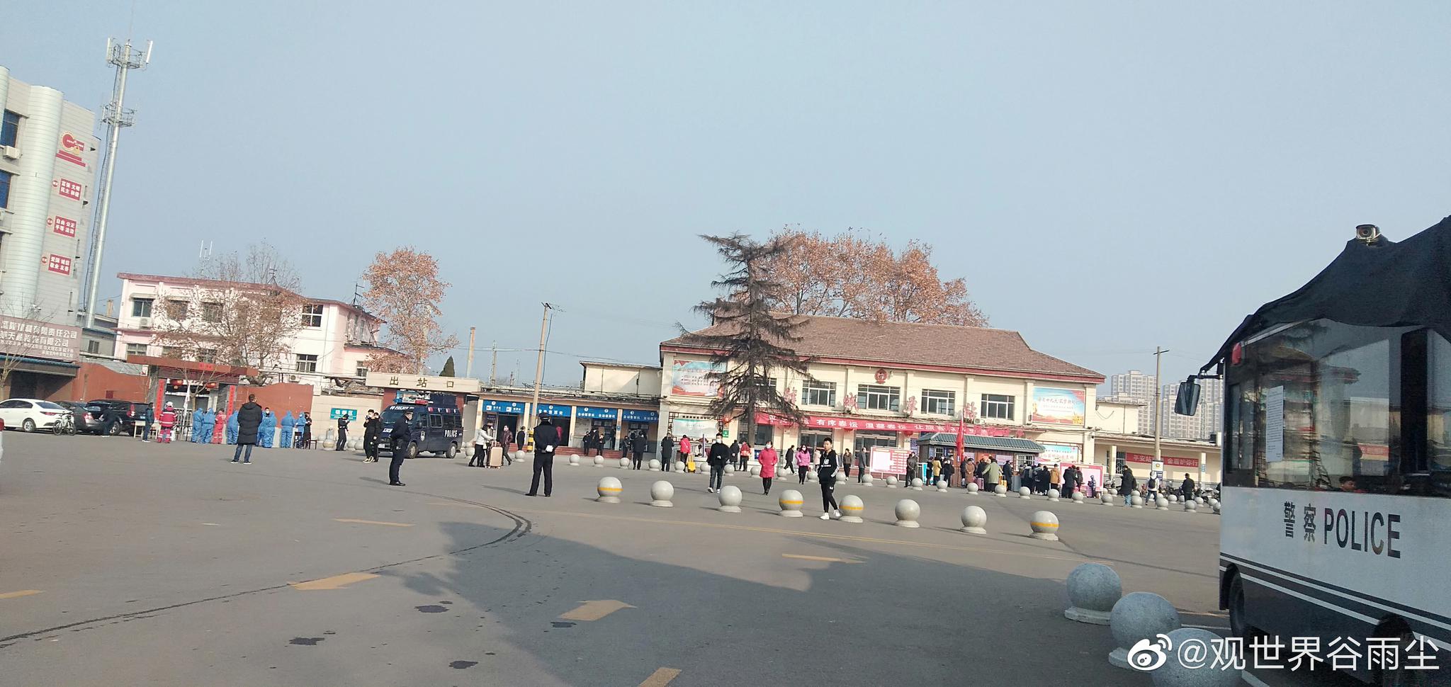 古朴的韩城火车站,陆陆续续的返程人员已经开始_高清图集_新浪网