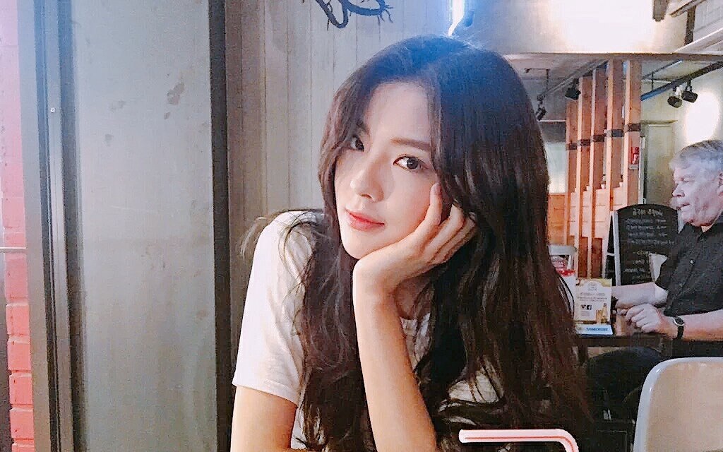 《running man》成员李光洙公布恋情,女友简直不要太漂亮!