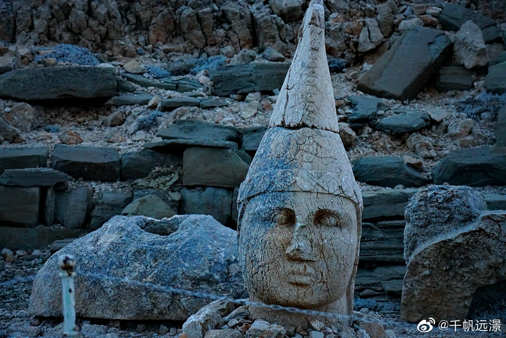 出了加济安泰普往东走|加济安泰普|人头山|内姆鲁特山_新浪新闻