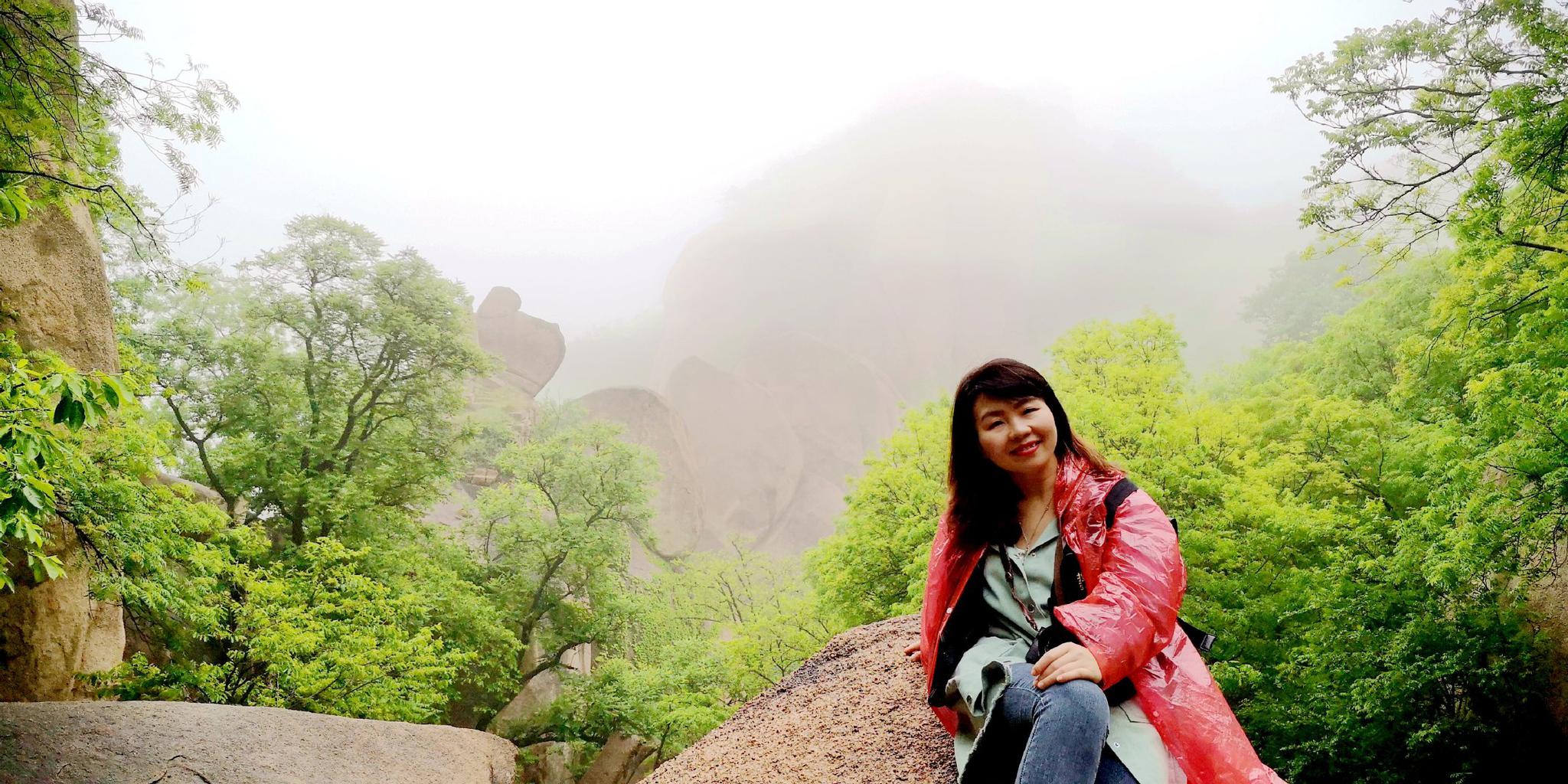 雨中探秘嵖岈山3小时峡谷幽幽8000米奇石林立