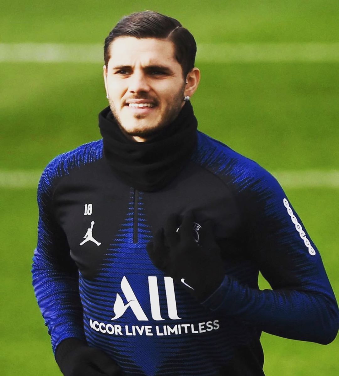 迪马利亚&伊卡尔迪——我们在巴黎圣日耳曼_高清图集_新浪网