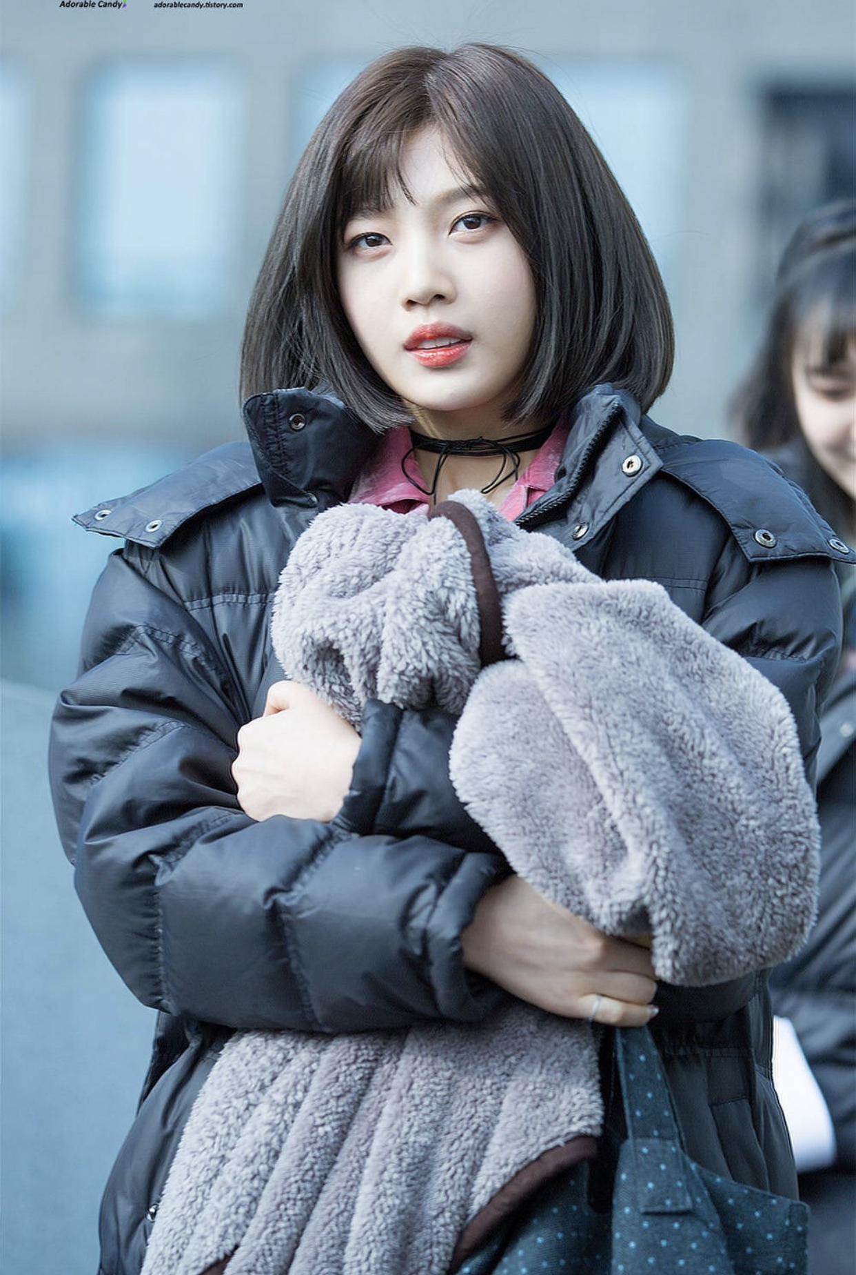 偶来提供一个剪短发的时候拿给tony老师看的范本.