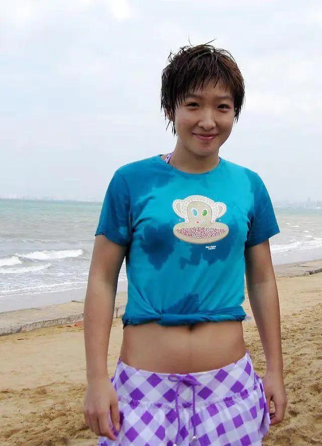 国乒女将泳装,刘诗雯最可爱,丁宁最保守,张怡宁竟是最性感的