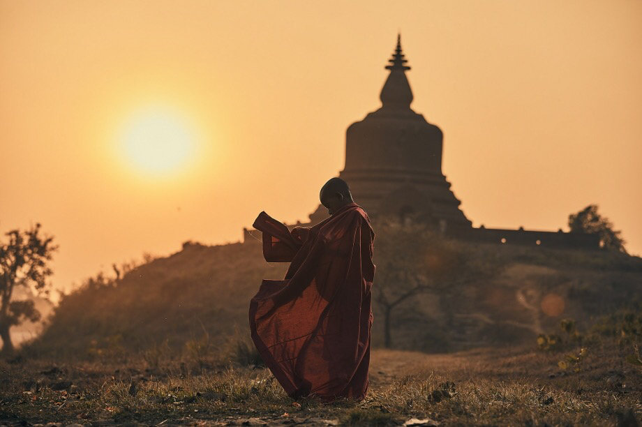 htc首款双摄旗舰曝光 u12 或月底发布