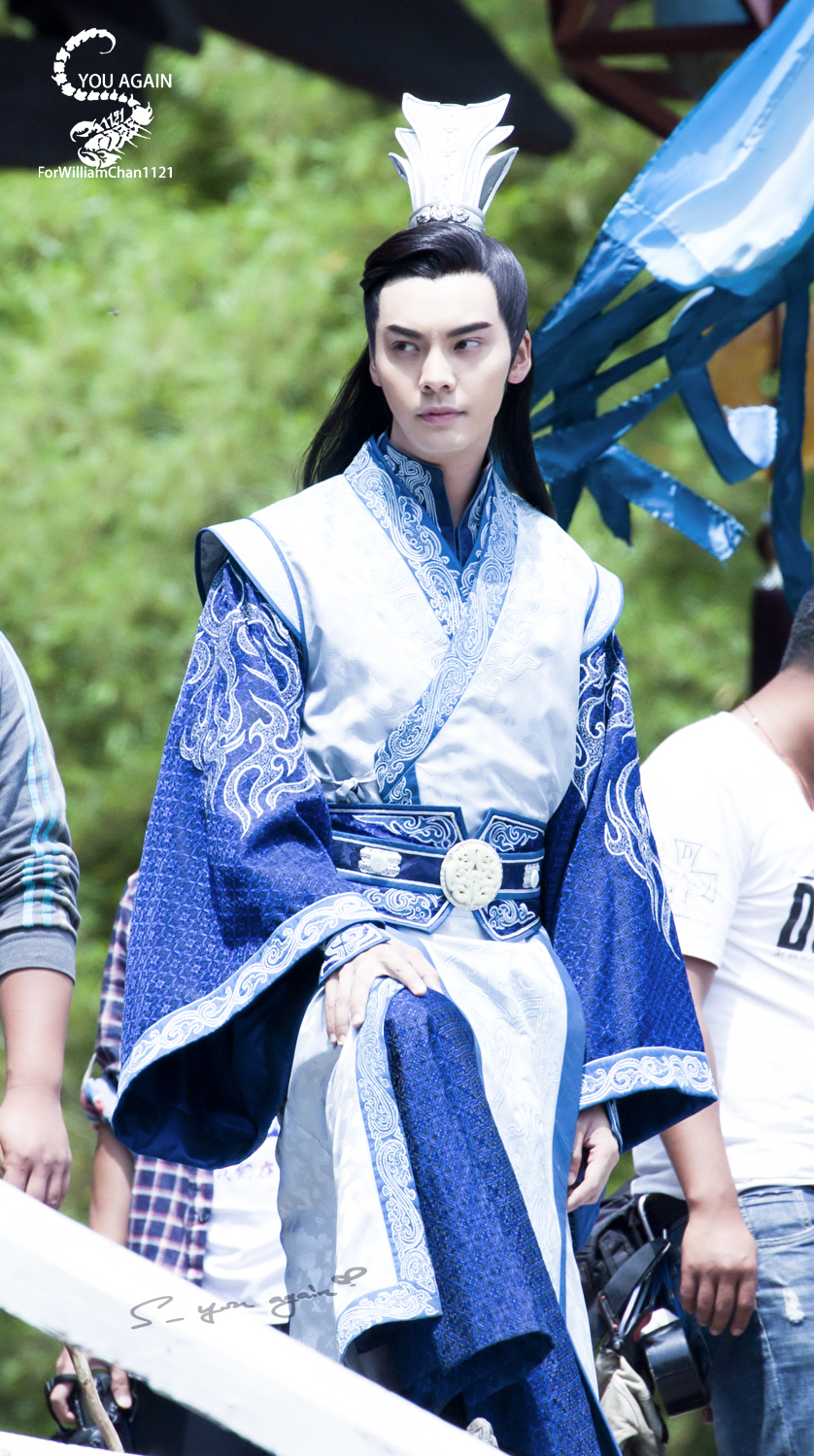 来回顾一下陈伟霆在蜀山里的古装扮相