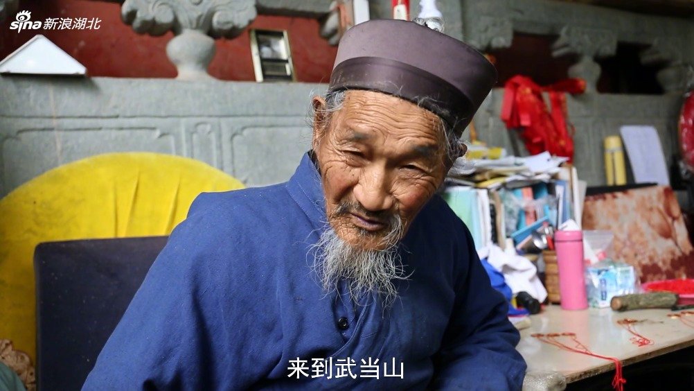 青灯古卷一洞天,二十六载一瞬间