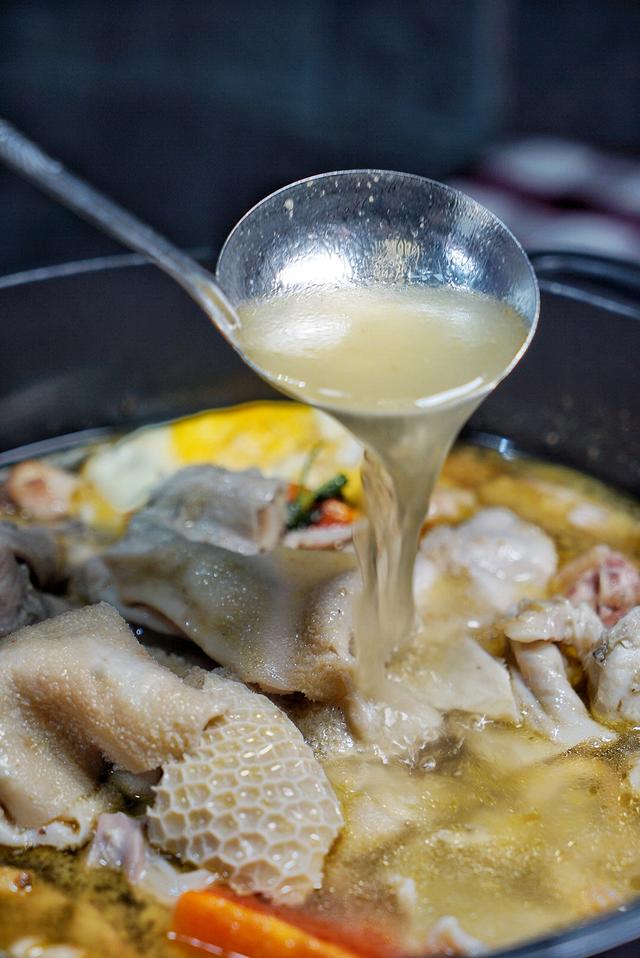 这家店火了7年秋冬吹爆羊肚包鸡