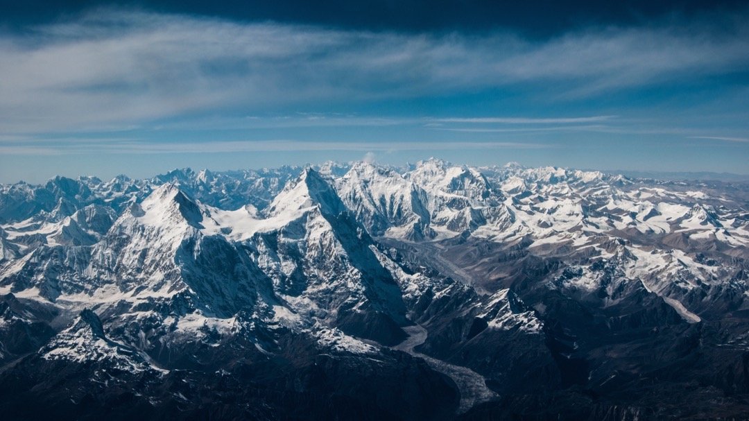 喜马拉雅山脉—珠穆朗玛峰 (飞机上拍摄)_高清图集_新浪网