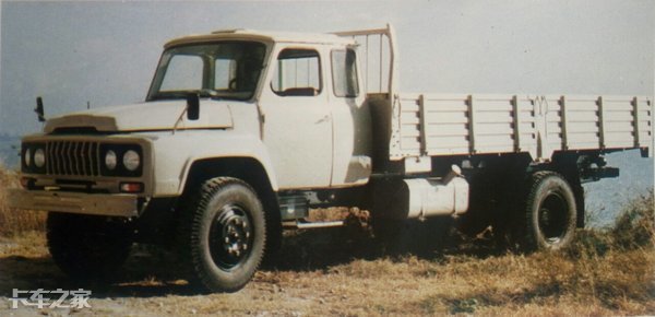 满满的回忆,还记得那些年全国各地的东风卡车吗?