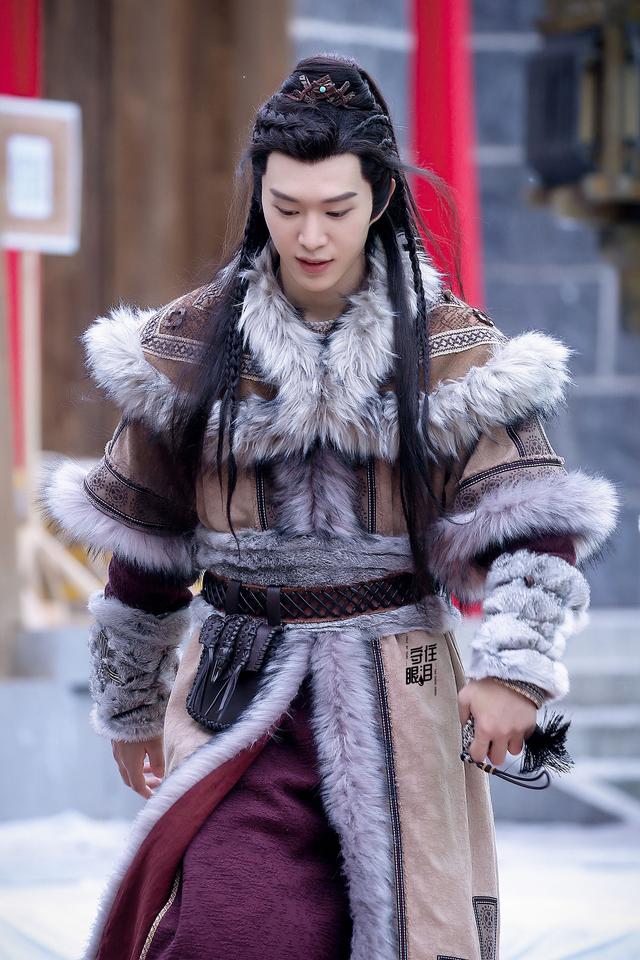 可爱秦烈在线发射想念光波光是饭拍就已经让人如此心动