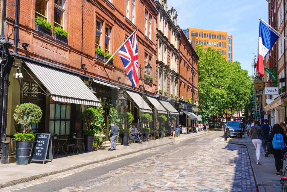 全国空降约跑：当都市人的脚步与山河撞一个满怀