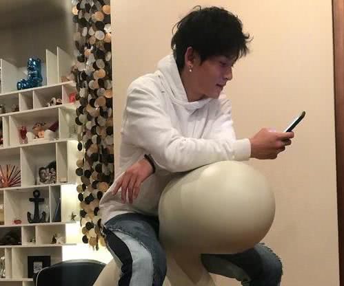 《芸汐传》主演张哲瀚家中装修童趣自然,鞠婧祎家时尚浪漫