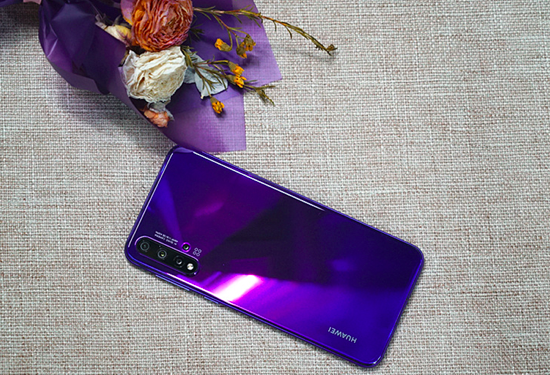 华为nova5pro仲夏紫图赏光影流转下的梦幻之美