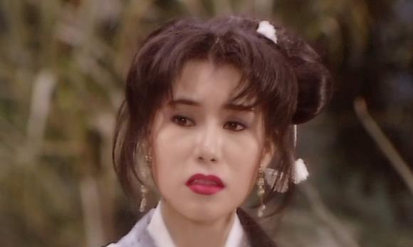 26年前《新白娘子传奇》变身前的"胡媚娘",卸掉疤痕装真的好美
