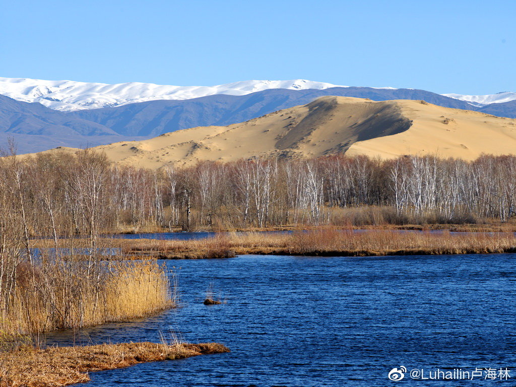 白沙湖位于新疆阿勒泰地区哈巴河县境内2017年每评为5a级旅游景区