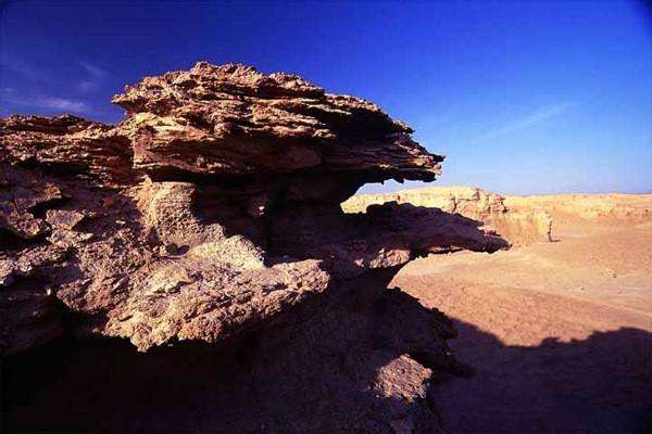 昆仑山死亡谷被称为生命禁地为何会重兵把守暗藏了怎样的秘密