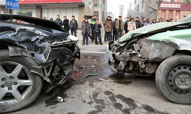 如果碰撞无法避免，那么碰撞汽车哪个部位是最安全的？-新浪汽车