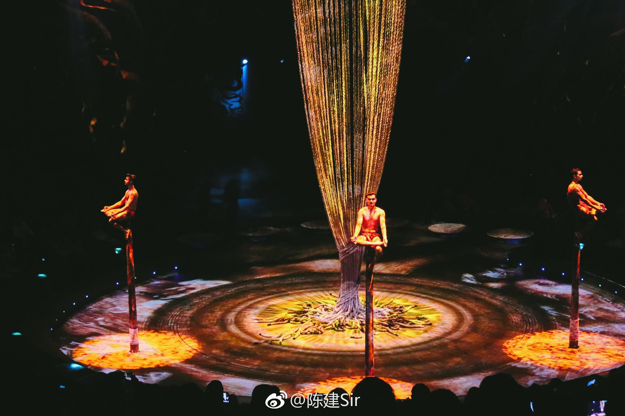 到西双版纳必看的一场演出——傣秀