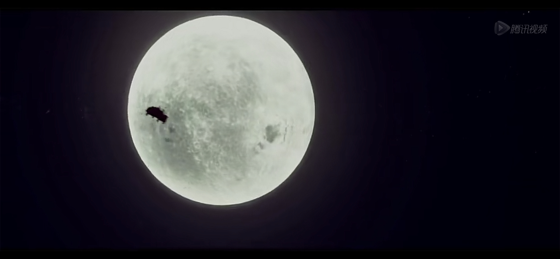 我很喜欢姜文电影里拍的月亮