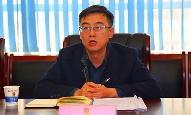 自身实际,聚焦"不忘初心,牢记使命"这一主题,突出以深化权王军,陈肖坪