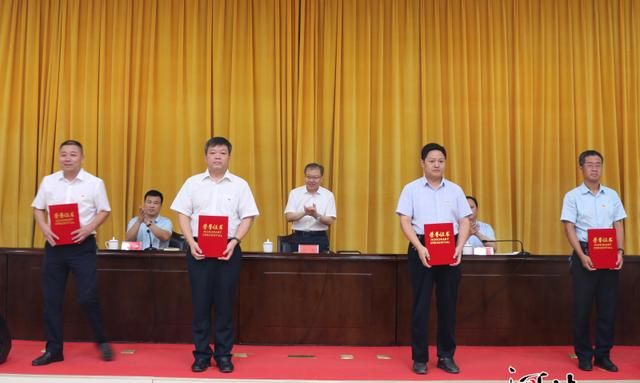 魏县:"星级"党委书记"靓"城乡