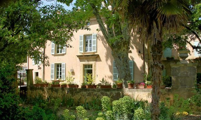 法布尔小传:为了死去的儿子,从56岁写到84岁,完成了一部史诗