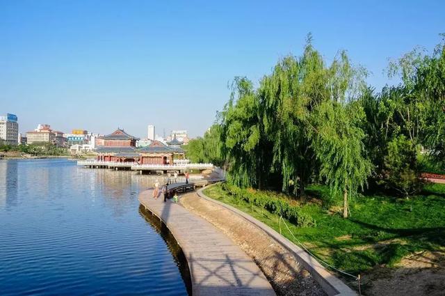 黄河之滨也很美丨兰州:天晴万树排高浪 日落双桥枕碧澜