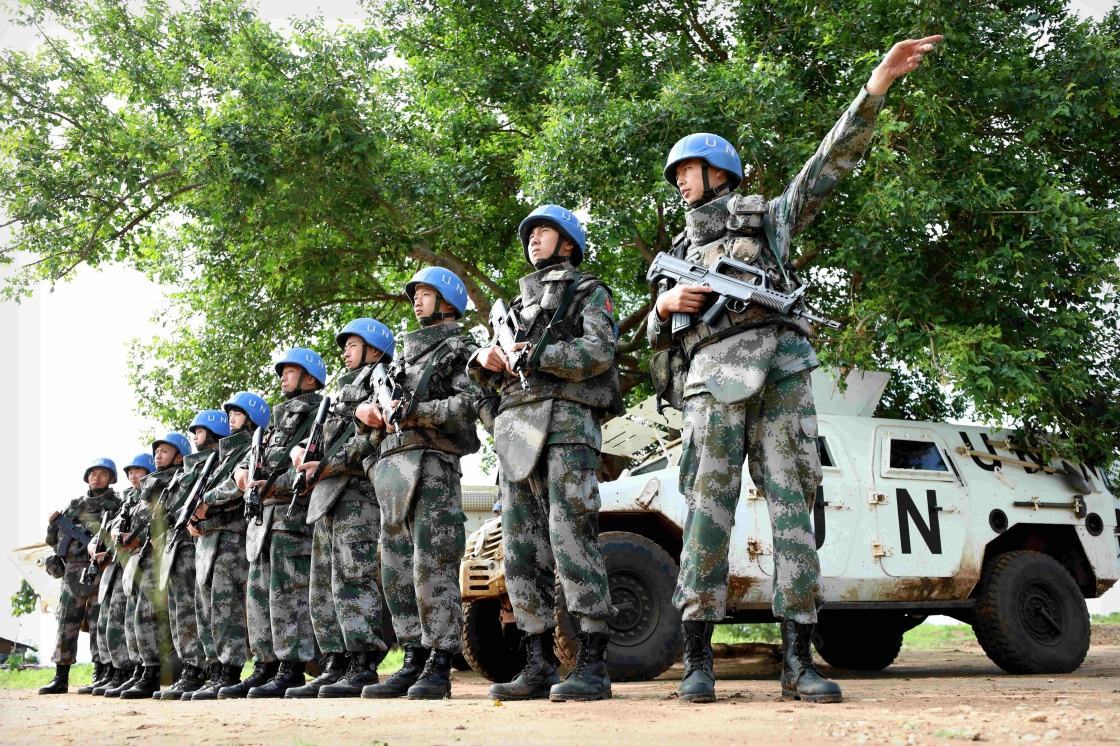 维和部队的困境:仅携带轻武器 还只有自卫时方可使用武力